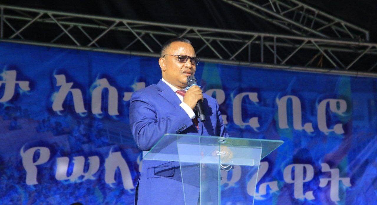 Read more about the article የ2017 ዓ.ም 2ኛው ዙር እጩ የሰላም ሰራዊት አባላት ተመረቁ