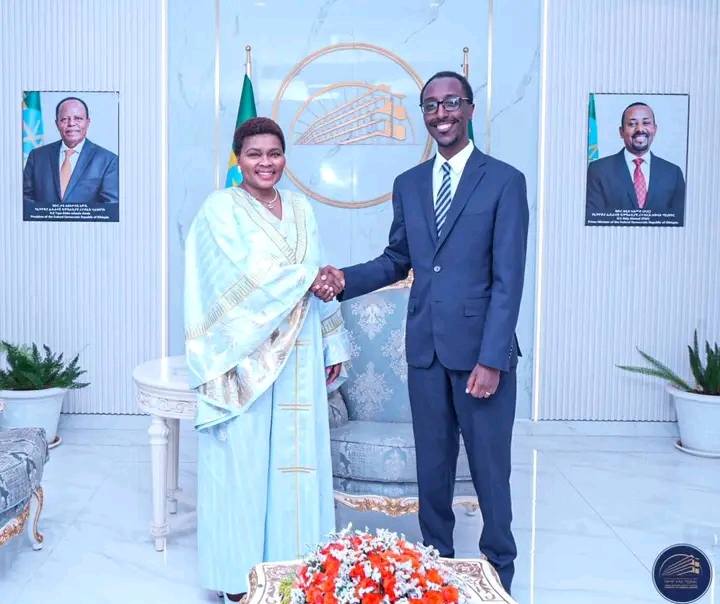 Read more about the article የውጭ ጉዳይ ሚኒስትር ዶ/ር ጌዲዮን ጢሞቴዎስ ከደቡብ አፍሪካ አምባሳደር ጋር ተወያዩ