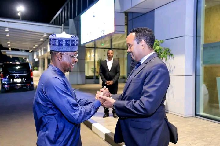 Read more about the article የናይጄሪያው ኤፒሲ ፓርቲ ምክትል ሊቀመንበር አልሀጅ አሊቡካር ዳሎሪ በብልጽግና ፓርቲ ጉባዔ ለመሳተፍ አዲስ አበባ ገቡ