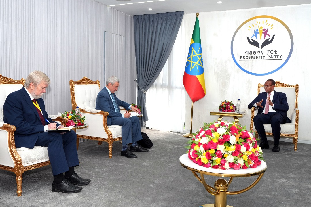 Read more about the article አቶ አደም ፋራህ ሩስያ ፌዴሬሽን ሴናተር አንድሬ ክሊሞቭ ጋር ተወያዩ