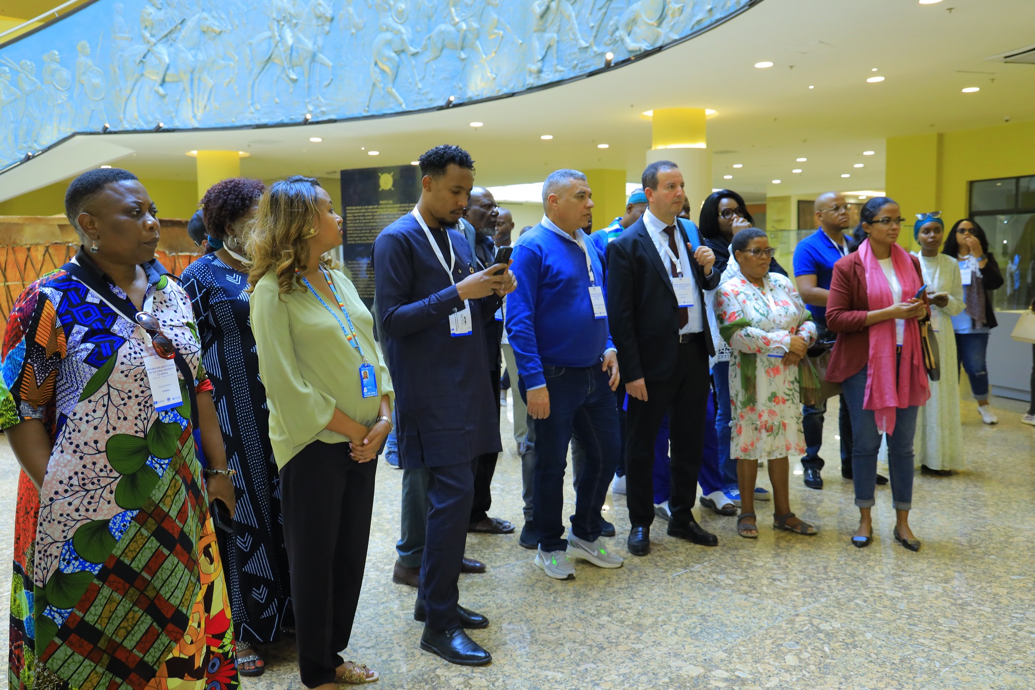 Read more about the article ከአውሮፓና አፍሪካ የተወጣጡ ከ100 በላይ ጎብኚዎች የዓድዋ ድል መታሰቢያን ጎበኙ