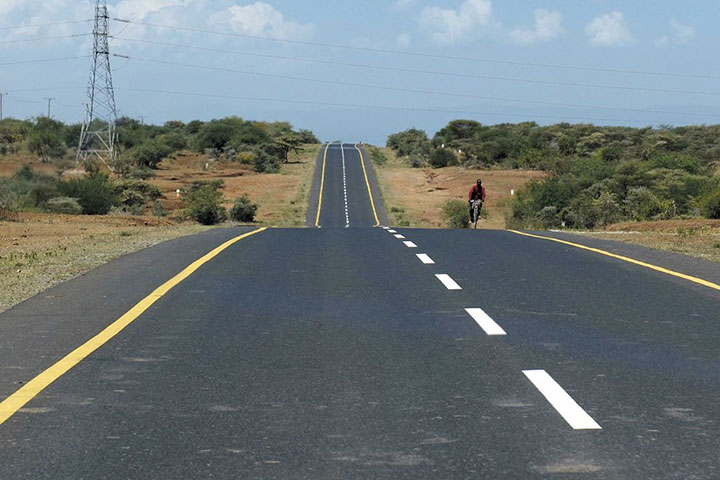 Read more about the article በኢትዮዽያ በሁሉም የአየር ጠባይ የሚያገለግሉ መንገዶች በስድስት አመታት ብቻ ከ126,000 ኪሎ ሜትር ወደ 170,000 ኪሎ ሜትር እንዳደገ ያውቃሉ?