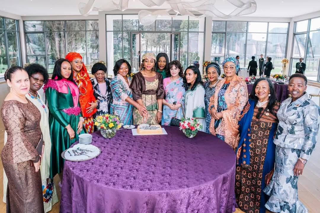 Read more about the article ቀዳማዊት እመቤት ዝናሽ ታያቸው አዲስ ለተመረጡት የአፍሪካ ቀዳማዊት እመቤቶች ድርጅት ሊቀመንበር የእንኳን ደስ አለዎት መልዕክት አስተላለፉ