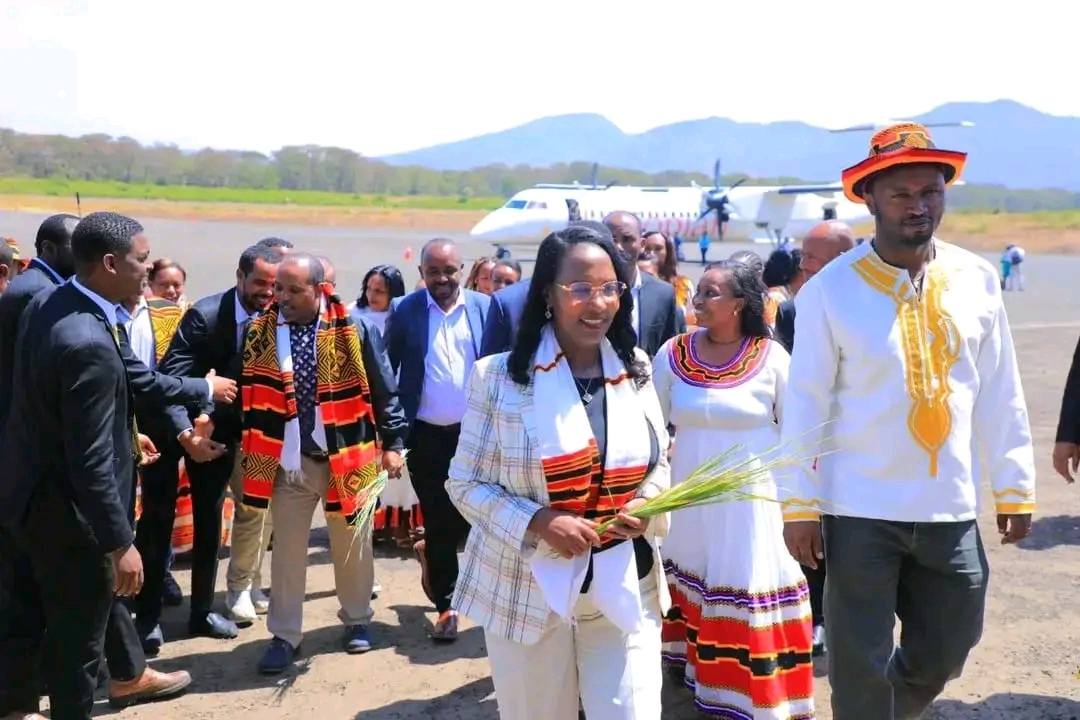 Read more about the article ከንቲባ አዳነች አቤቤ ሀገር አቀፍ የህዝብ ኮንፈረንስ ላይ ለመሳተፍ አርባምንጭ ከተማ ገቡ