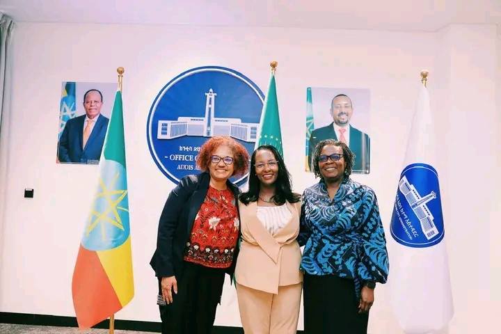 Read more about the article ከንቲባ አዳነች አቤቤ በዓለም ባንክ የምስራቅ እና ደቡብ አፍሪካ ቀጠናዊ ምክትል ፕሬዝዳንት ጋር ተወያዩ