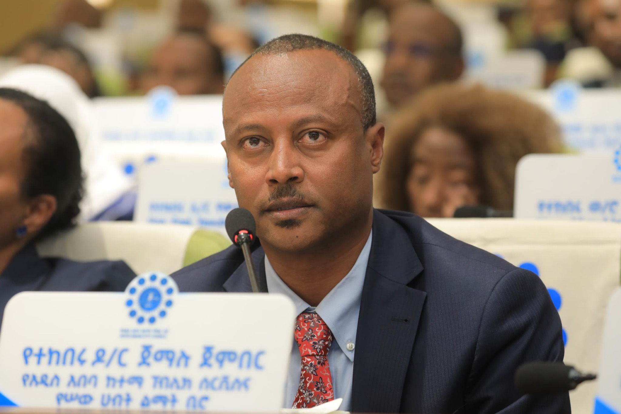 Read more about the article በተለያዩ ተቋማት እየተሰጡ ያሉ አገልግሎቶች መሻሻሎች ታይቶባቸዋል – ጀማሉ ጀንበር (ዶ/ር)