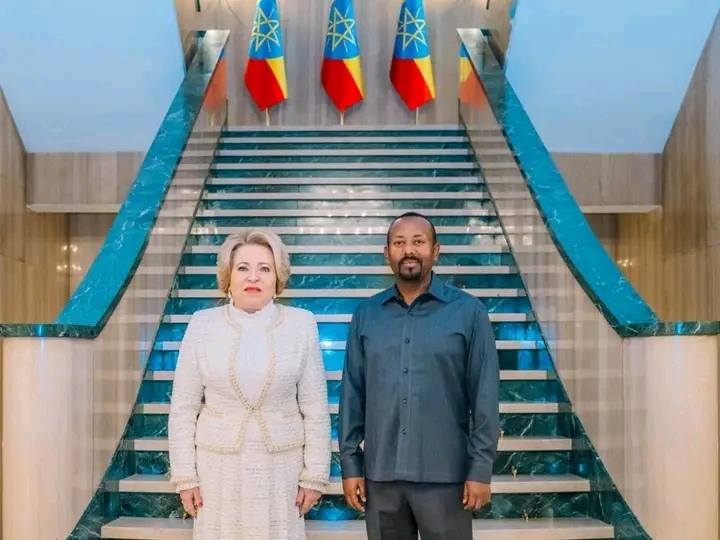 Read more about the article ጠቅላይ ሚኒስትር ዐቢይ አሕመድ (ዶ/ር) ከራሺያ ፌደሬሽን ፌደራል ምክር ቤት አፈጉባዔ እና ልዑካን ቡድናቸው ጋር ተወያዩ