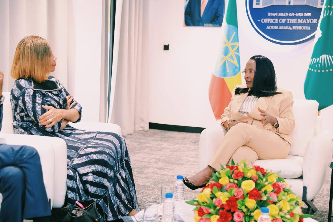 Read more about the article ከንቲባ አዳነች አቤቤ ዛሬ ማለዳ ከ(የኤንዲፒ) የአፍሪካ ቀጠና ዳይሬክተር አሁና ኤዚያኮንዋ ጋር ተወያዩ