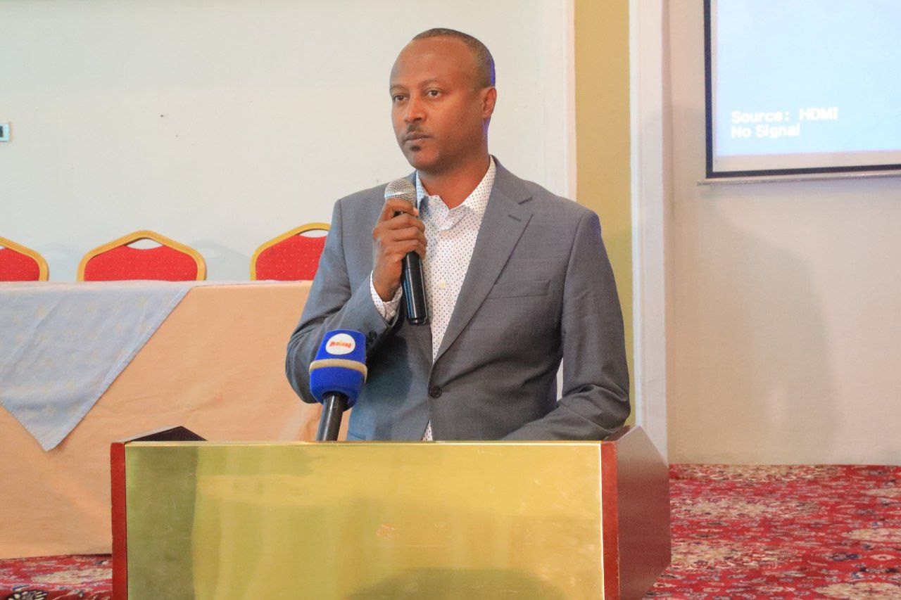 Read more about the article በተቋማት ሪፎርም የላቀ ቀልጣፋ የአገልግሎት አሰጣጥን የተላበሱ ተቋማትን ልምድ እና ተሞክሮ ማስፋት ይገባል- የፐብሊክ ሰርቪስ እና የሰው ሀብት ልማት ቢሮ