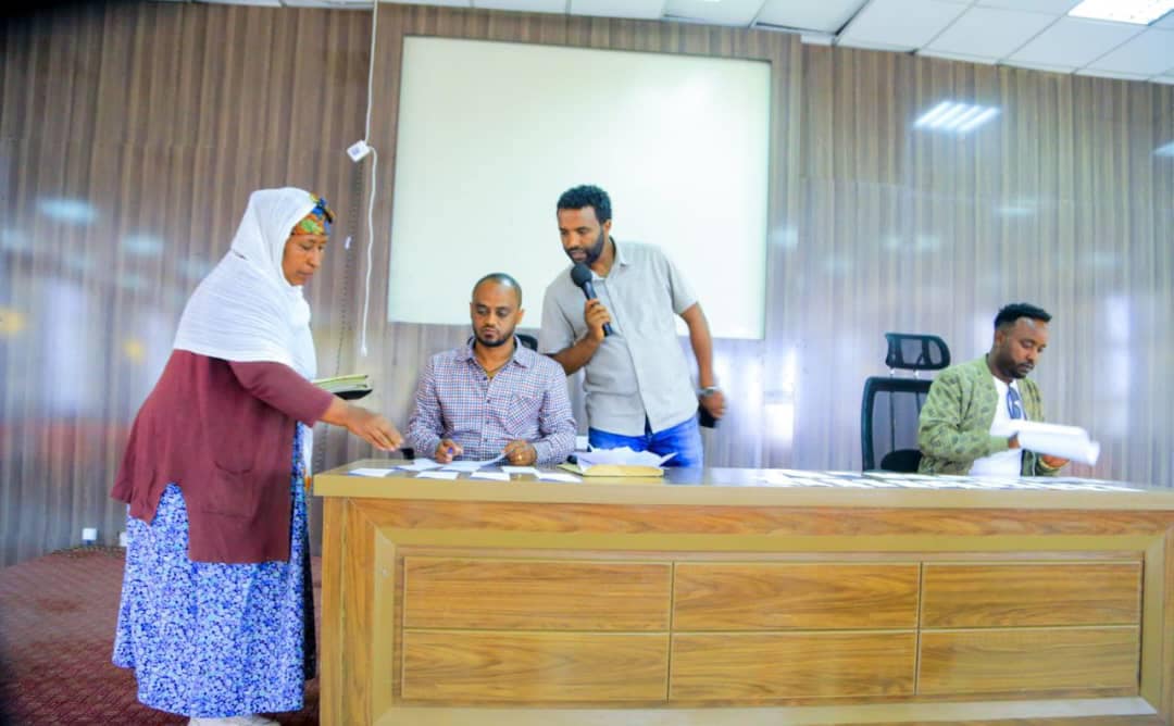Read more about the article 110 የካዛንቺስ የልማት ተነሺዎች የመኖሪያ ቤት እጣ አወጡ