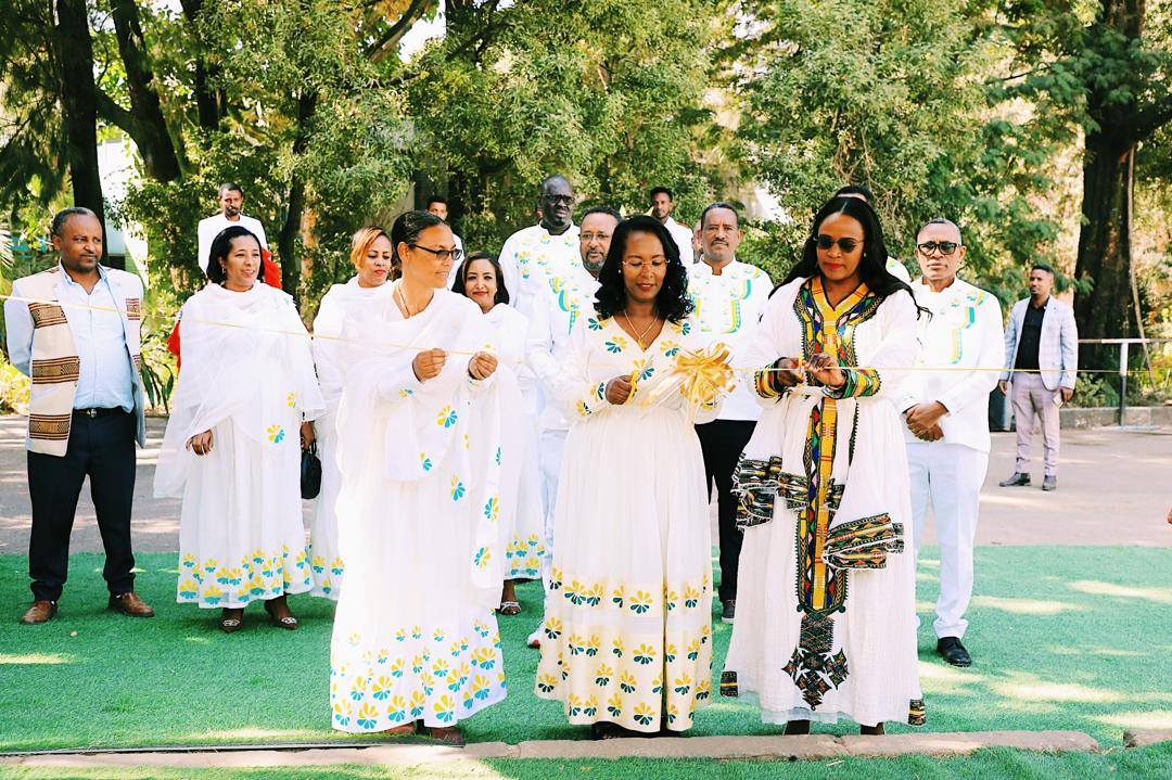 Read more about the article ባህሎቻችን በአግባቡ ከተጠቀምንባቸው ለሀገር ግንባታ፣ ለህዝቦች መቀራረብ እና አንድነትን ለማጠናከር ትልቅ ሚና ይጫወታሉ-ከንቲባ አዳነች አቤቤ