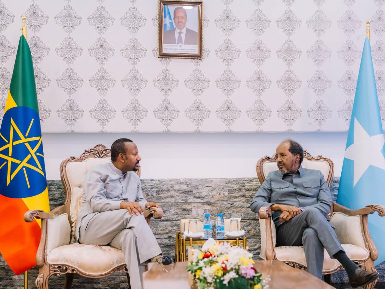 Read more about the article ጠቅላይ ሚኒስትር ዐቢይ አሕመድ እና የልዑካን ቡድናቸው ዛሬ በሶማሊያ ሞቃዲሾ ጉብኝት አድርገዋል።