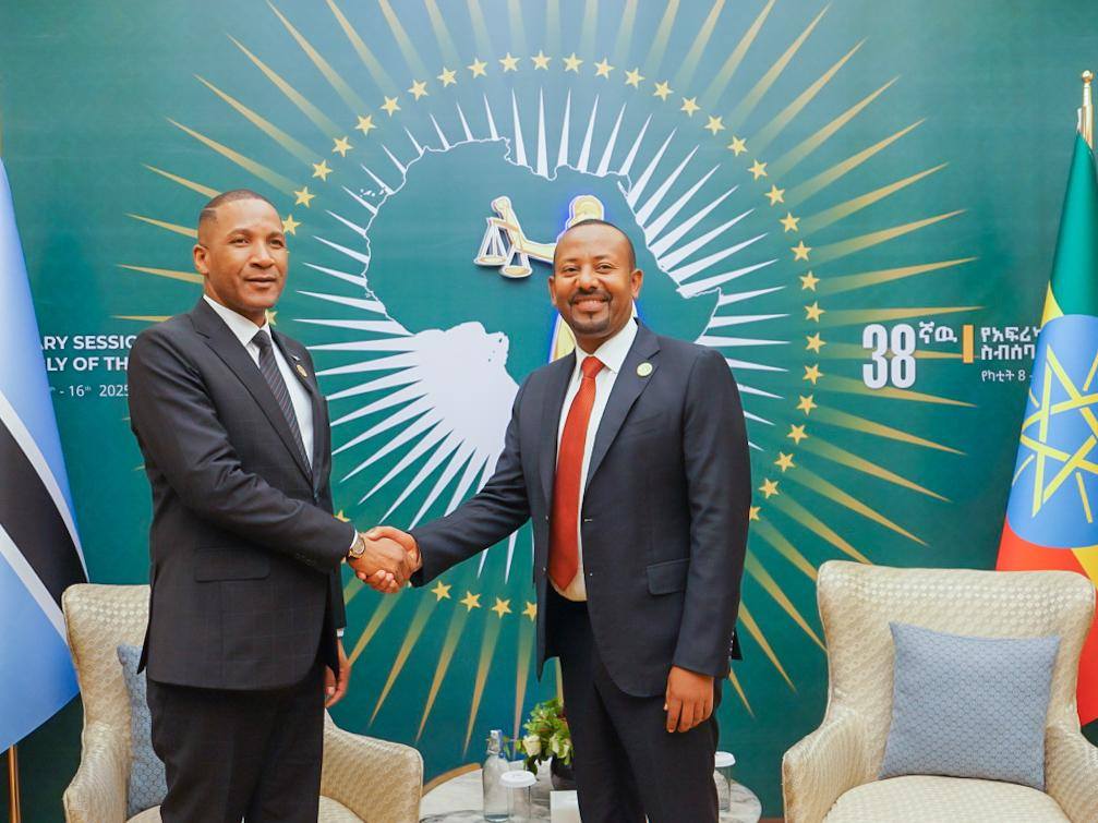 Read more about the article ጠቅላይ ሚኒስትር ዐቢይ አሕመድ (ዶ/ር) ከደቡብ አፍሪካ እና ቦትስዋና ፕሬዚዳንቶች ጋር ተወያዩ