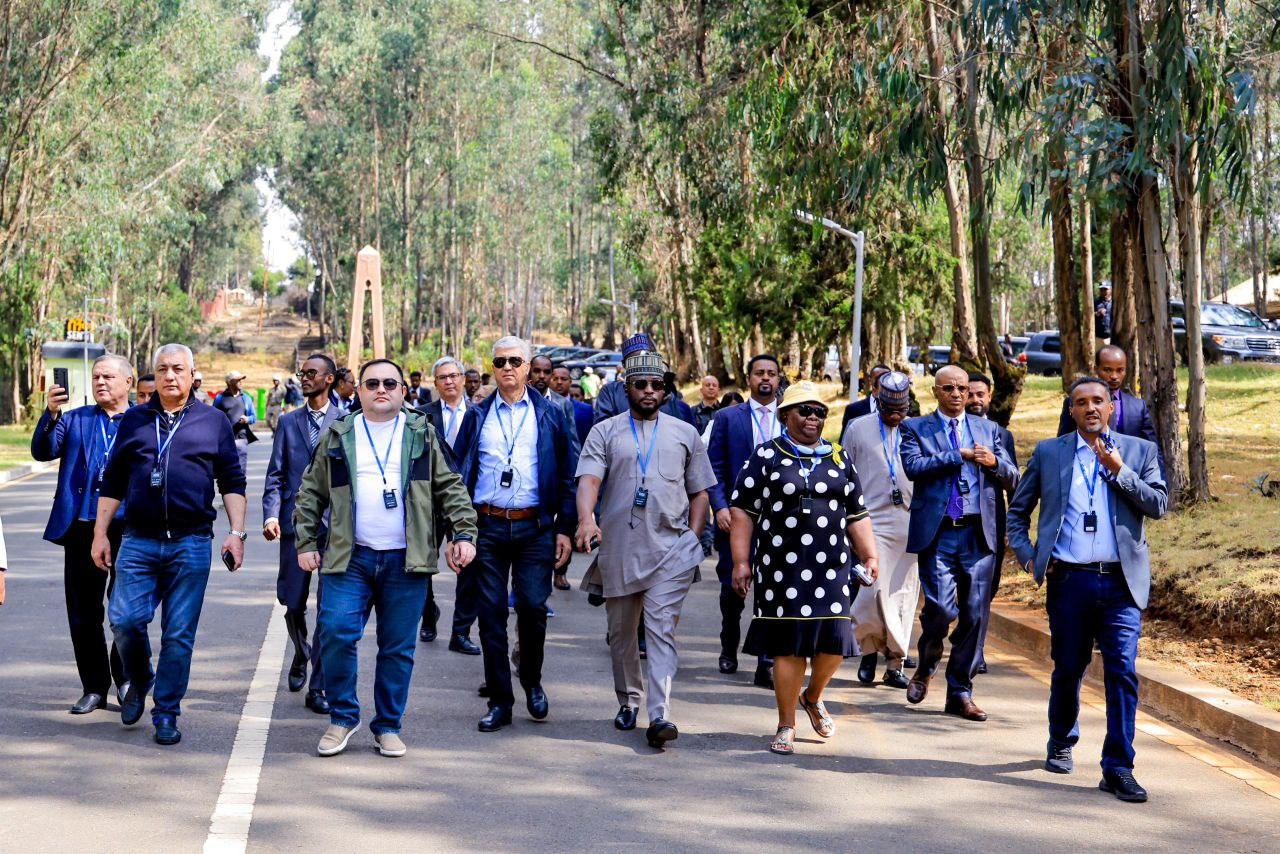 Read more about the article በብልፅግና ፓርቲ ሁለተኛ መደበኛ ጉባኤ ላይ እየታደሙ የሚገኙ የተለያዩ ሀገራት እህት ፓርቲዎች ከፍተኛ አመራሮች እንጦጦ ፓርክን ጎበኙ