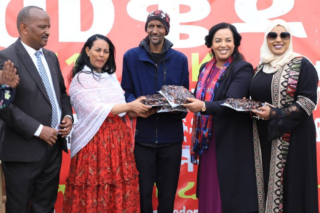 Read more about the article ለመቄዶንያ የአረጋዊያን እና የአዕምሮ ህሙማን መርጃ ማዕከል 8ሺህ ኪሎ የሚመዝን የቴምር ድጋፍ ተደረገ