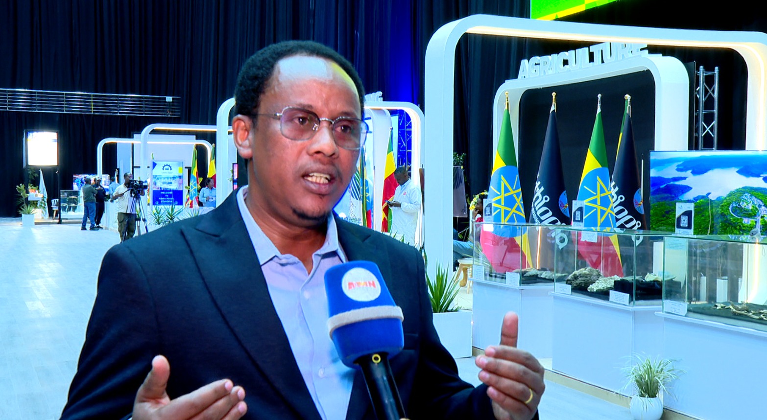 Read more about the article አዲስ አለምአቀፍ ኮንቬንሽን ማዕከል የንግዱን ማህበረሰብ ሃሳብና አገልግሎት ተደራሽ ለማድረግ ከፍተኛ ሚና ይጫወታል- ዶ/ር ሚኤሳ ኤለማ