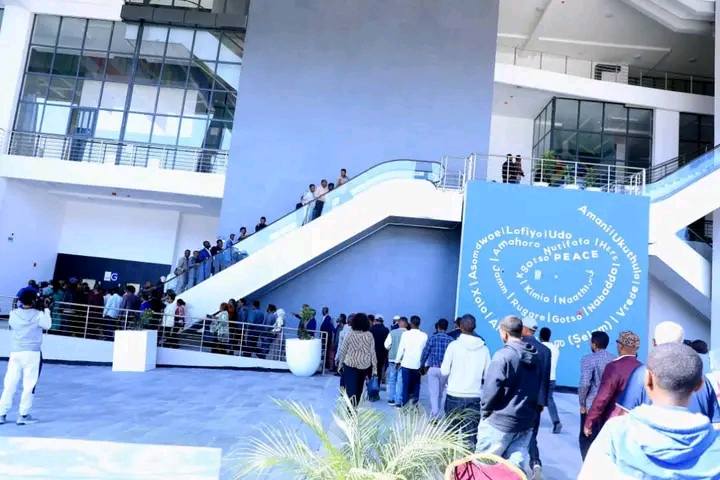 Read more about the article አዲስ ዓለም አቀፍ ኮንቬንሽን ማዕከል ለተከታታይ አስር ቀናት ለጉብኝት ክፍት እንደሚሆን ተገለፀ