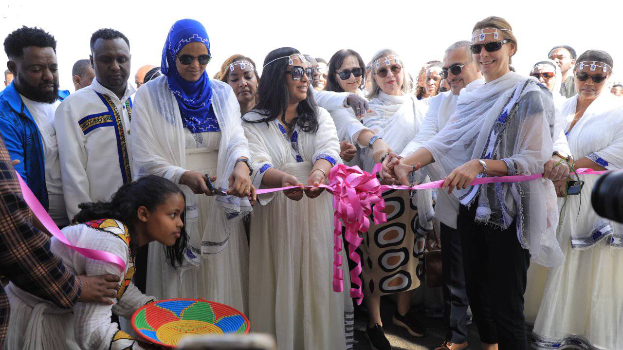 Read more about the article በሴቶችና ማህበራዊ ጉዳይ ሚኒስትር የተመራ ልዑክ አለም አቀፉ የሴቶች ቀንን አስመልክቶ በሴቶች የተሠሩ የልማት ስራዎችን ጎበኘ
