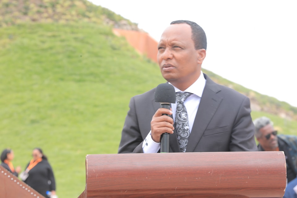 Read more about the article የኢትዮጵያ አየር መንገድ በረራ ቁጥር ET-302 አደጋ ተጎጂዎች 6ኛ ዓመት የመታሰቢያ ሀውልት ምረቃ ስነ-ስርዓት ተካሄደ