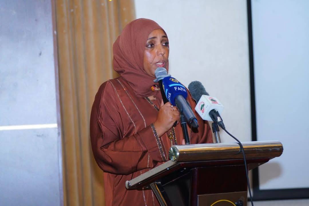 Read more about the article አዲስ ሚዲያ ኔትዎርክ 72ኛውን የቦረና አባ ገዳ ባሊ ርክክብ ስነ-ስርዓት በመከታተል ለሰጠው የዘገባ ሽፋን እውቅና አገኘ