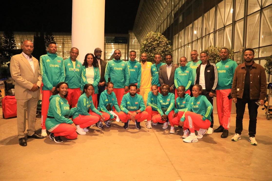 Read more about the article በዓለም የቤት ውስጥ አትሌቲክስ ሻምፒዮና ላይ የሚሳተፈው የኢትዮጵያ አትሌቲክስ ልዑክ ቡድን እኩለ ሌሊት ወደ ቻይና አቀና