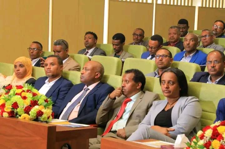 Read more about the article ንጋት ኮርፖሬት 1.8 ቢሊዮን ብር የሚጠጋ ትርፍ ማስመዝገቡን ገለጸ