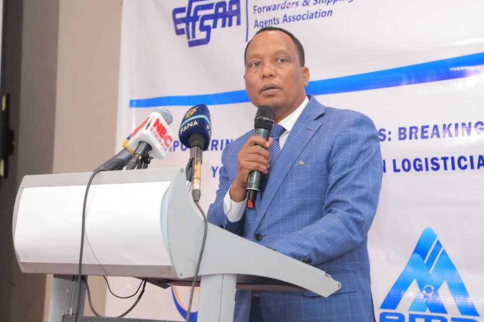 Read more about the article ለሎጅስቲክስ ዘርፉ እድገት ብቁ ባለሙያ ማፍራት ጉልህ ድርሻ አለው – ሚኒስትር ዓለሙ ስሜ(ዶ/ር)