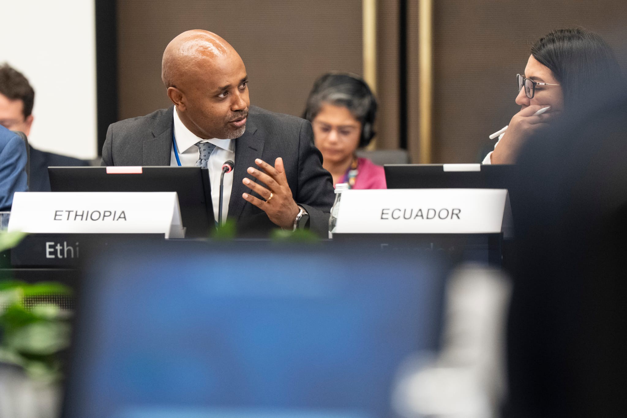 Read more about the article የዕዳ ሽግሽግ ድርድሮችን ጨምሮ ሌሎች ተጓዳኝ የአሰራር ማዕቀፎችን በአፋጣኝ ማጠናቀቅ ይገባል-ኢዮብ ተካልኝ(ዶ/ር)