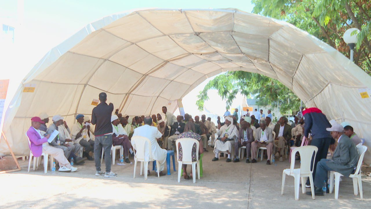Read more about the article በአጀንዳ ማሰባሰብ ሂደቱ ሀሳባችንን በነፃነት እያቀረብን ነው – በአማራ ክልል የህብረተሰብ ወኪሎች