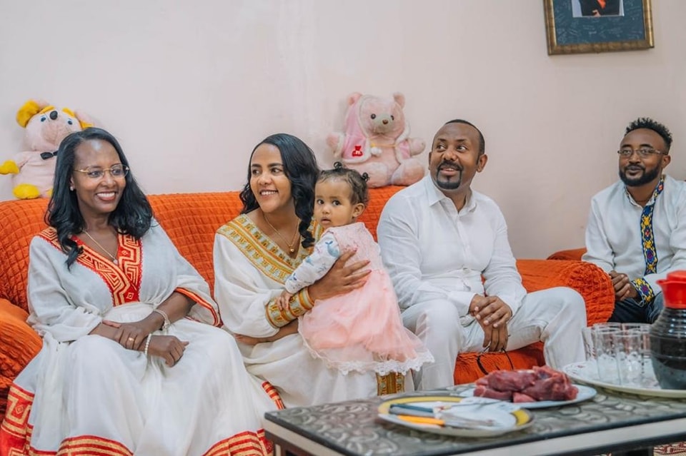 Read more about the article ጎስቋላ የነበረውን ከተማ እንቀይረው ያልነው ለጋራ ጥቅም፣ ለልጆቻችን ደስታ እና መጻኢውን ዘመን ለማሳመር ብቻ ነው-ጠቅላይ ሚኒስትር ዐቢይ አሕመድ (ዶ/ር)