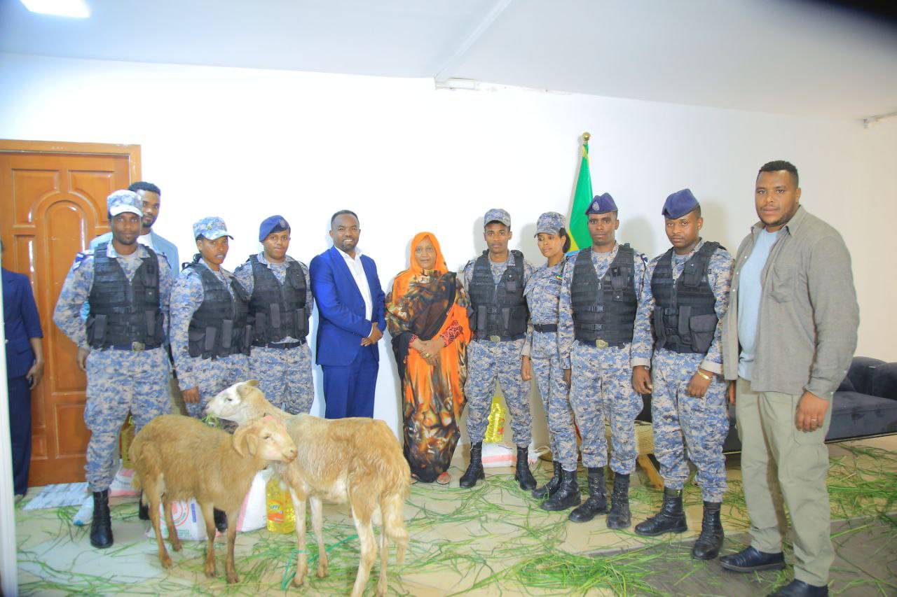 Read more about the article በመዲናዋ የተመዘገበው ሰላም የፀጥታ አካላት ጠንካራ የህዝብ ውግንና ፣ የፖሊሳዊ ስነ ምግባር እና የስራ ትጋት ውጤት ነው- አፈ ጉባኤ ቡዜና አልከድር