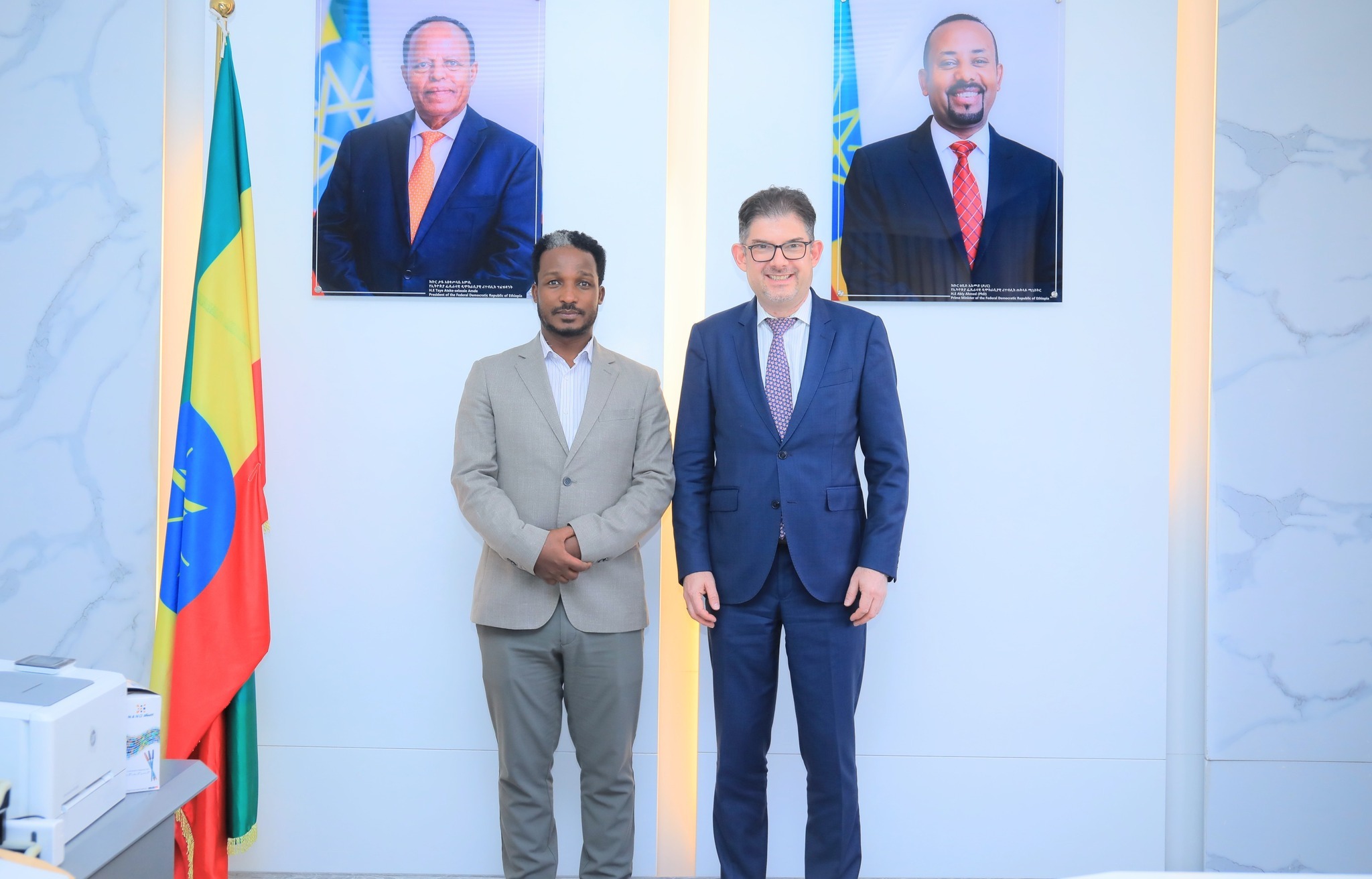 Read more about the article የአሜሪካው ኩባንያ በኢትዮጵያ ዓለም አቀፍ የሃዋላ አገልግሎትን የማስፋት ፍላጎት እንዳለው አስታወቀ