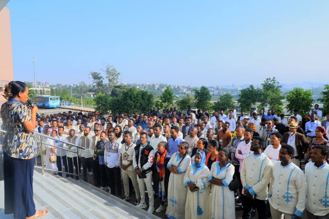 Read more about the article የኮሙኒኬሽን እና ሚዲያ ባለሙያዎች የመዲናዋን የልማት ስራዎች እየጎበኙ ነው