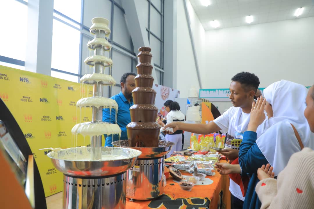 You are currently viewing አዲስ ኢንተርናሽናል ኮንቬንሽን ማዕከል የተለያዩ የመዝናኛና የንግድ ሁነቶችን ለማዘጋጀት ተመራጭ ስፍራ መሆኑ ተገለጸ