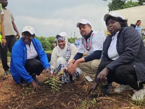 Read more about the article የአረንጓዴ አሻራ መርሐ ግብር የአካባቢ ጥበቃን ለማሻሻል እና የምግብ ዋስትናን ለማረጋገጥ እንደሚያስችል የጋምቤላ ክልል ፕሬዚዳንት አለሚቱ ኡመድ ገለጹ