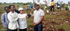 Read more about the article የአረንጓዴ አሻራ መርሃ ግብር በክልሉ ለወጣቶችና ሴቶች ሰፊ የስራ እድል መፍጠር ማስቻሉን አቶ አዲሱ አረጋ ገለጹ