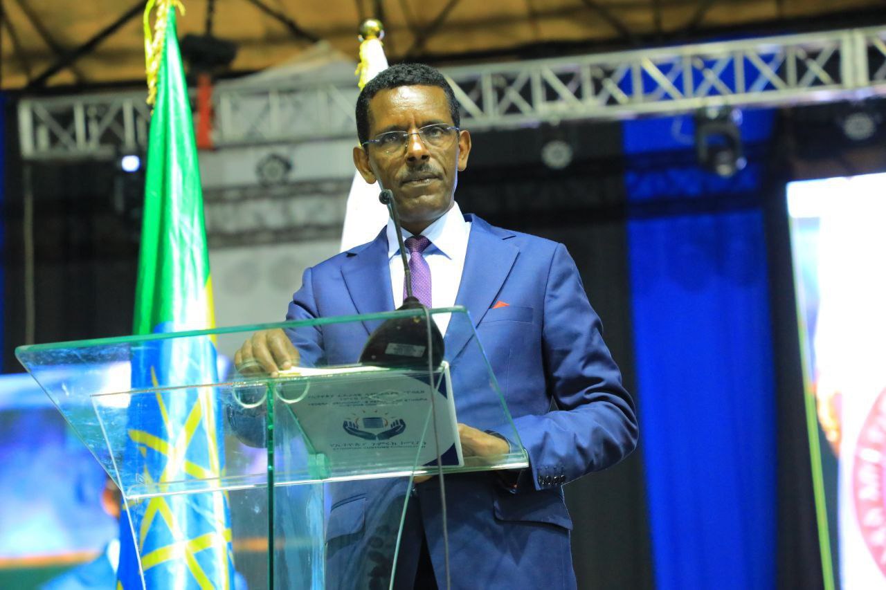 You are currently viewing የኢትዮጵያ ጉምሩክ ኮሚሽንን በጠንካራ መዋቅር የማደራጀት ተግባር ተጠናክሮ እንደሚቀጥል ኮሚሽነር ደበሌ ቃበታ ገለፁ