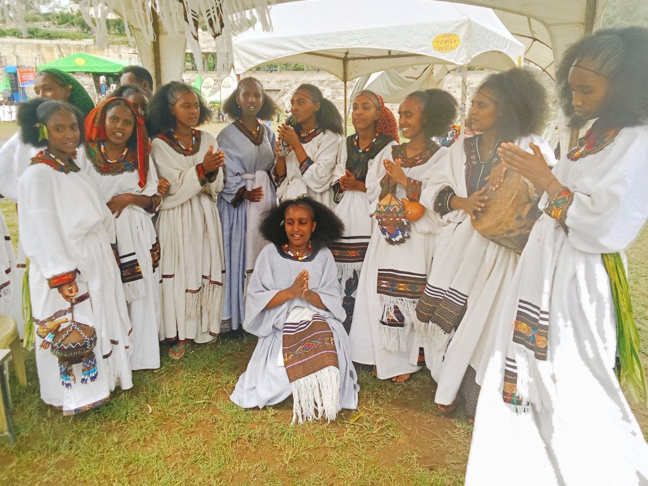 You are currently viewing የአሸንዳ በዓል በመቀሌ ከተማ በድምቀት እየተከበረ ነው