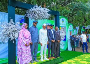 Read more about the article ምክትል ጠቅላይ ሚኒስትር ተመስገን ጥሩነህ በድሬዳዋ ከተማ እየተከናወኑ የሚገኙ የተለያዩ የልማት ፕሮጀክቶችን ይጎበኛሉ
