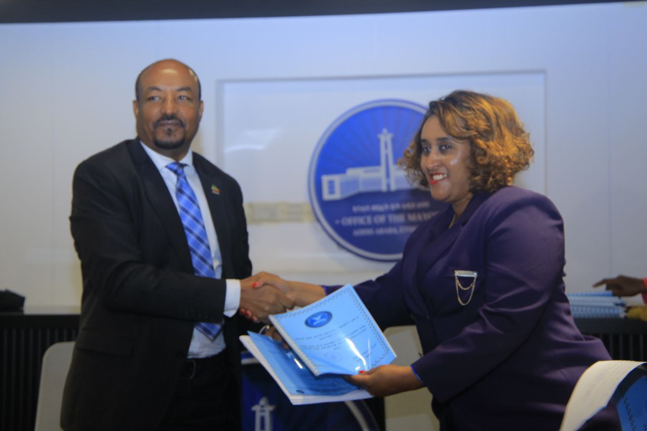 You are currently viewing የመዲናዋን ሰላምና ደህንነት ለማስጠበቅ በሚደረገው ጥረት ከባለድርሻ አካላት ጋር በቅንጅት መሰራቱ የፀረ ሰላም ሃይሎችን እቅድ ማክሸፍ ማስቻሉ ተገለፀ