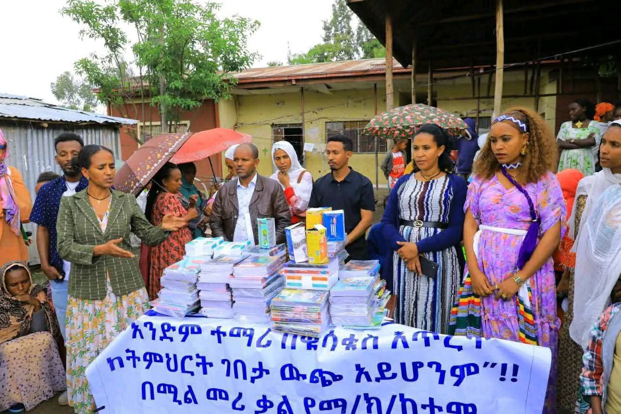You are currently viewing ዛሬም የመላው ሕዝባችን ፍላጎት ልጆቹን ወደ ትምህርት ቤት መላክና የተማረን ትውልድ ማፍራት መሆኑን ተመስገን ጥሩነህ ገለጹ