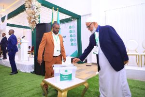 Read more about the article ሸይኽ ሱልጣን አማን ኤባ የአዲስ አበባ እስልምና ጉዳዮች ከፍተኛ ምክር ቤትን ለቀጣይ አምስት አመታት በፕሬዚዳንትነት እንዲመሩ ተመረጡ