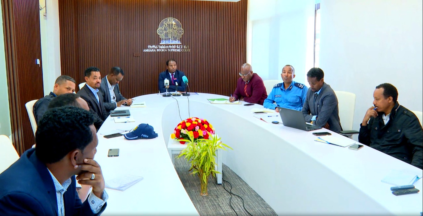 You are currently viewing በአማራ ክልል የህግ የበላይነትን ማረጋገጥ የሚያስችሉ ቅንጅታዊ ተግባራት ተጠናክረው መቀጠላቸዉ ተገለጸ