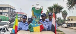Read more about the article የነቀምቴ ከተማ ቆይታዉን ያጠናቀቀዉ የታላቁ የኢትዮጵያ ህዳሴ ግድብ ዋንጫ በአምቦ ከተማ ደማቅ አቀባበል ተደረገለት