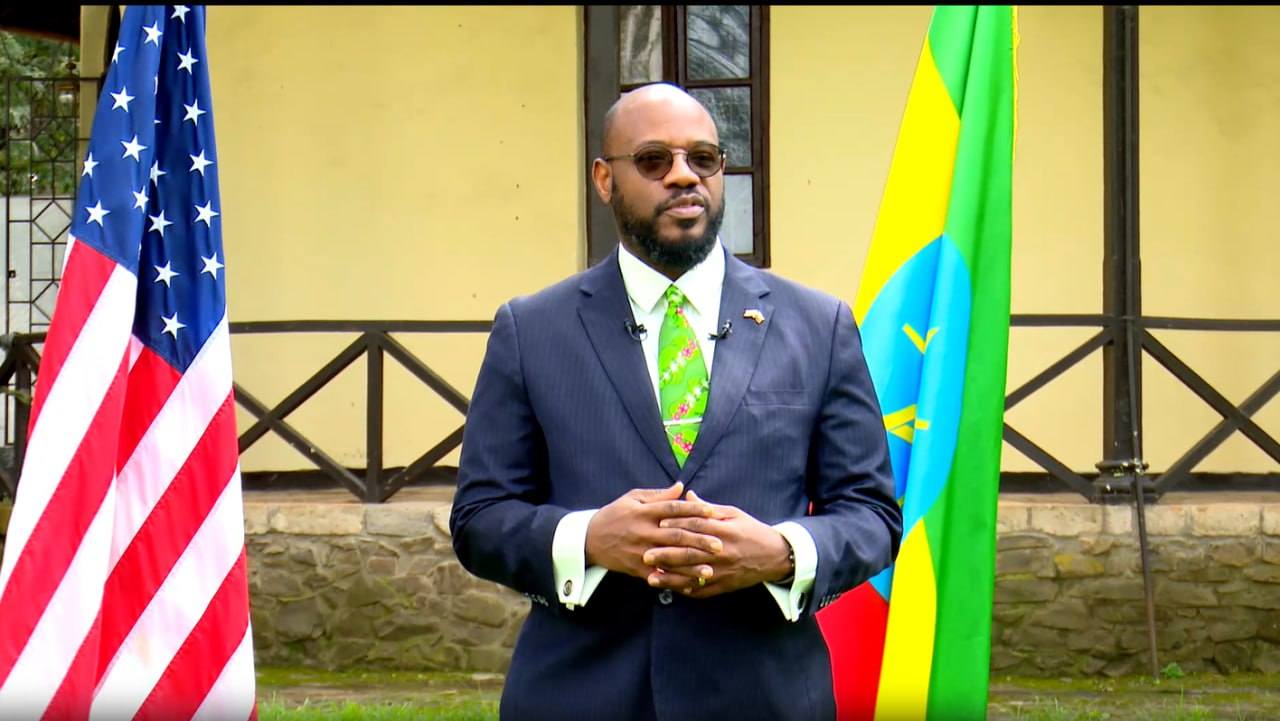 You are currently viewing ኢትዮጵያውያን የአዲስ አመት በዓላቸውን በደማቅ ባህላዊ ስርዓት ሲቀበሉ ማየት ያስደስታል ሲሉ አምባሳደር ኤርቨን ማሲንጋ ገለጹ