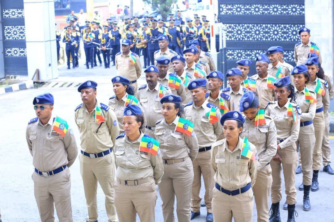 You are currently viewing ፀረ-ሠላም ኃይሎች የከተማዋን ፀጥታ ለማደፍረስ ቢንቀሳቀሱም በፀጥታ ተቋማት አመራሮች፤ አባላት እና በነዋሪው ተሳትፎ የከተማዋን ሠላምና ደህንነት ማጽናት መቻሉ ተገለጸ