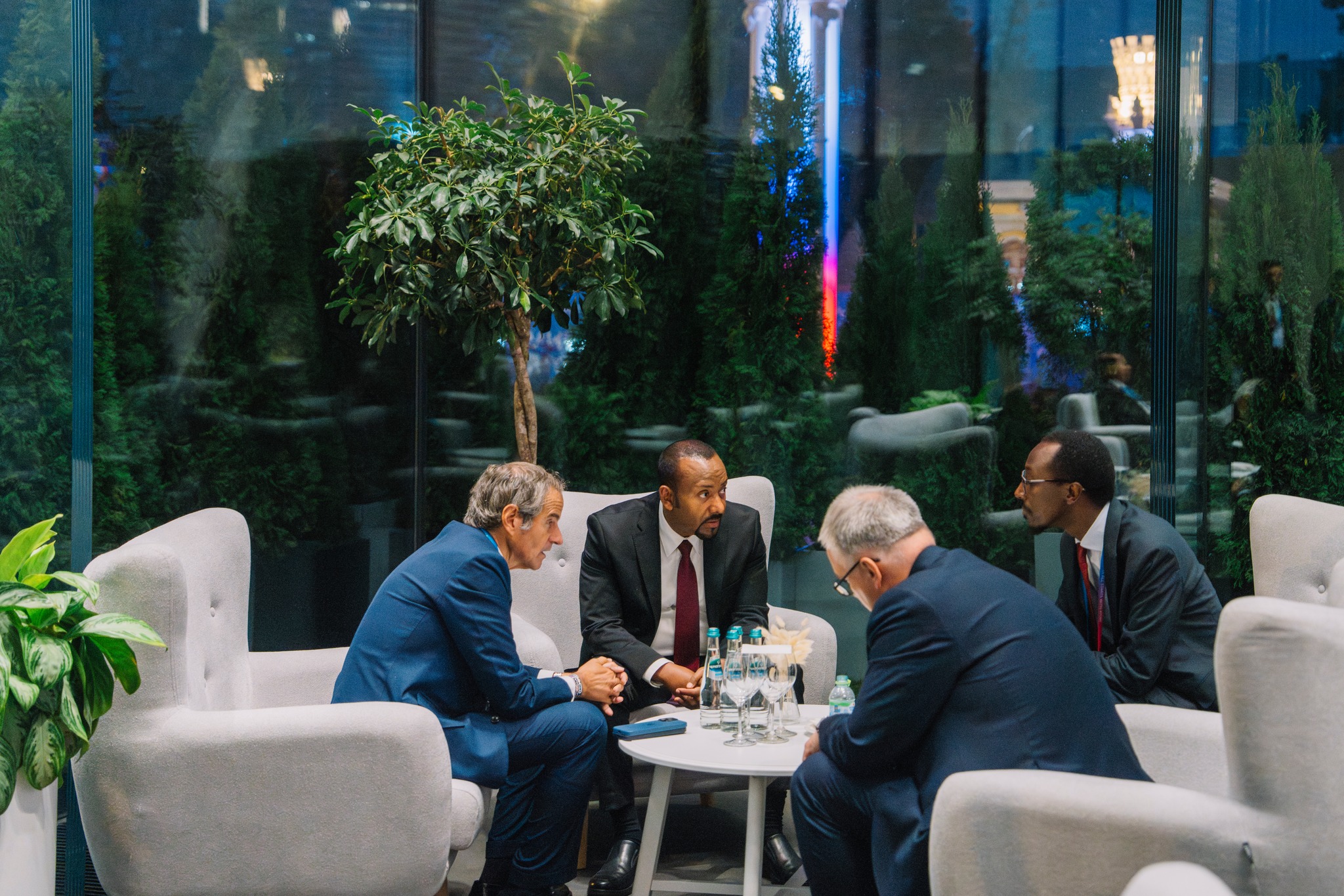 You are currently viewing ጠቅላይ ሚኒስትር ዐቢይ አሕመድ(ዶ/ር) ከዓለም አቀፉ የአቶሚክ ኢነርጂ ኤጀንሲ ዋና ዳይሬክተር ራፋኤል ማርያኖ ግሮሲ ጋር ተወያዩ