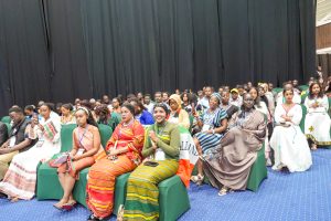 Read more about the article የአየር ንብረት ለውጥ በአፍሪካ ላይ እያደረሰ ያለውን ዘርፈ ብዙ ተፅዕኖ ለመቀልበስ ኢትዮጵያ ግንባር ቀደም ተምሳሌት መሆኗን ምክትል ጠቅላይ ሚኒስትር ተመስገን ጥሩነህ ተናገሩ