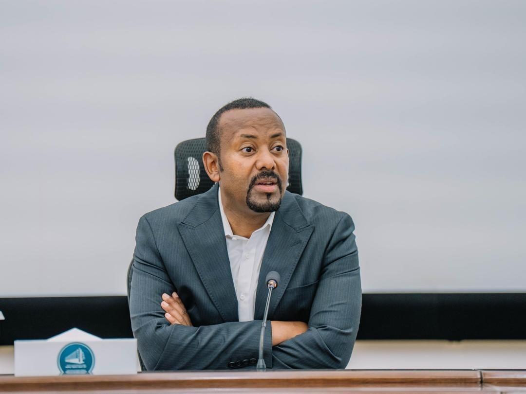 You are currently viewing ጠቅላይ ሚኒስትር ዐቢይ አሕመድ ሰላምን ማጽናት የጸጥታ ተቋማት ዋነኛ ተልዕኳቸው መሆኑን ገለጹ