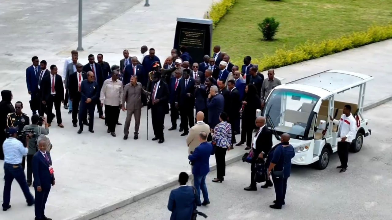 You are currently viewing በታላቁ ኢትዮጵያ ህዳሴ ግድብ ምረቃ ላይ የትኞቹ የውጭ ሀገራት መሪዎች ተገኙ ?